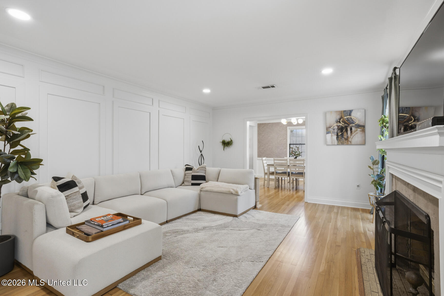3555 Cowan Place