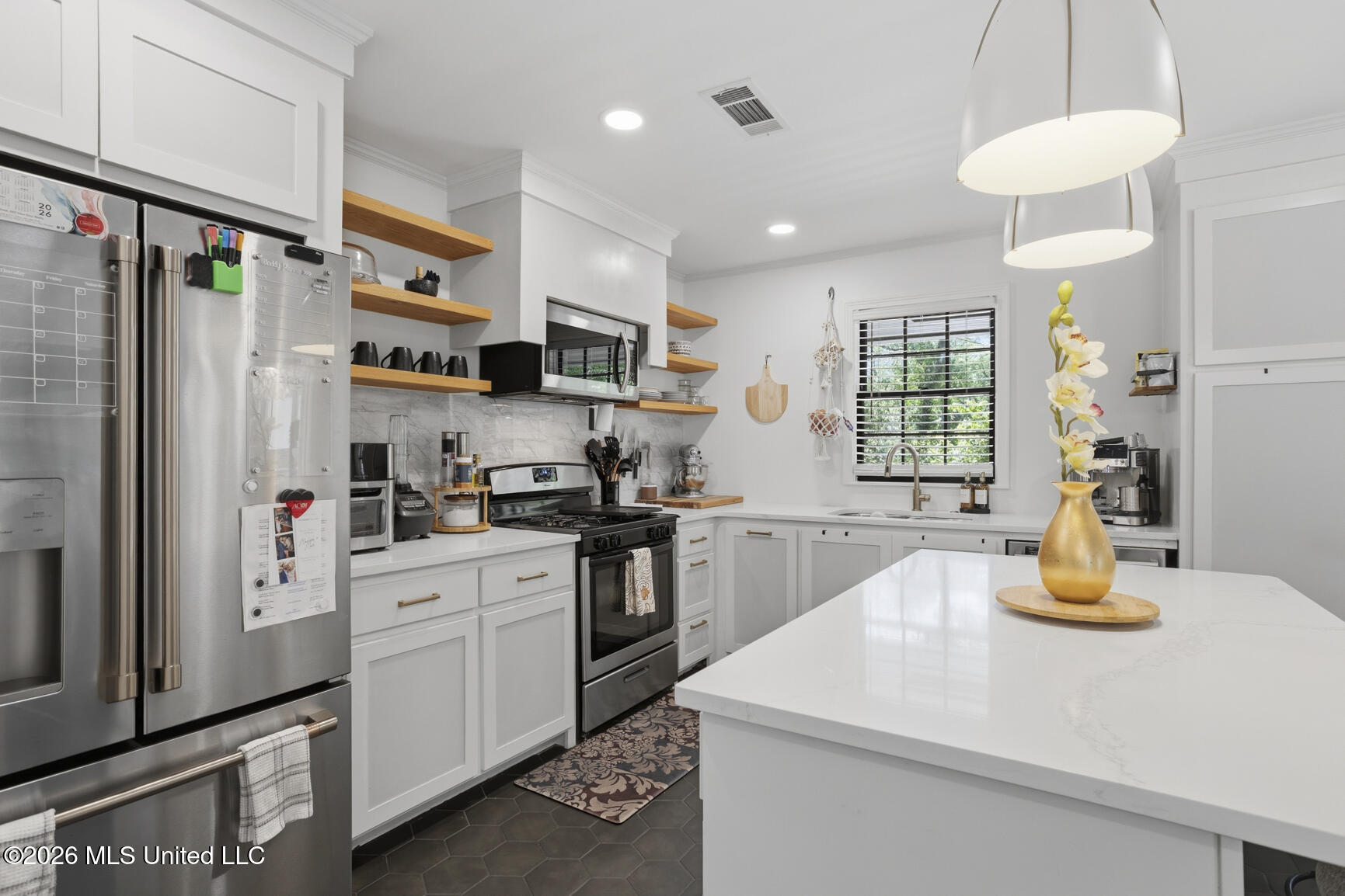 3555 Cowan Place