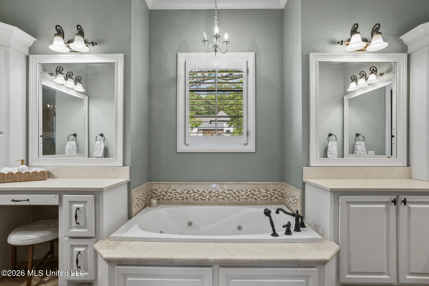 119 Green Glades