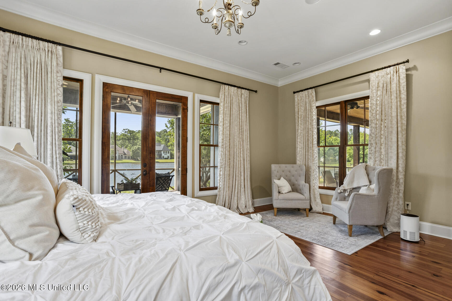 119 Green Glades