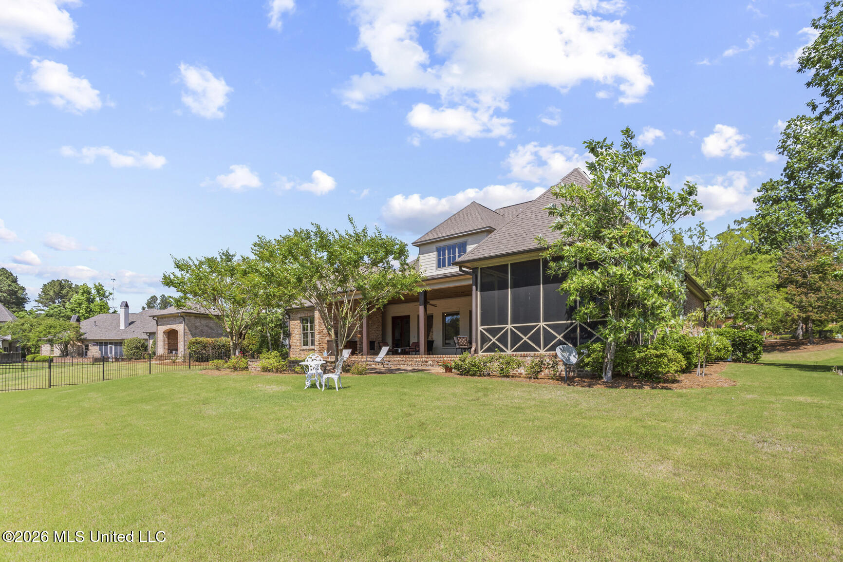 119 Green Glades