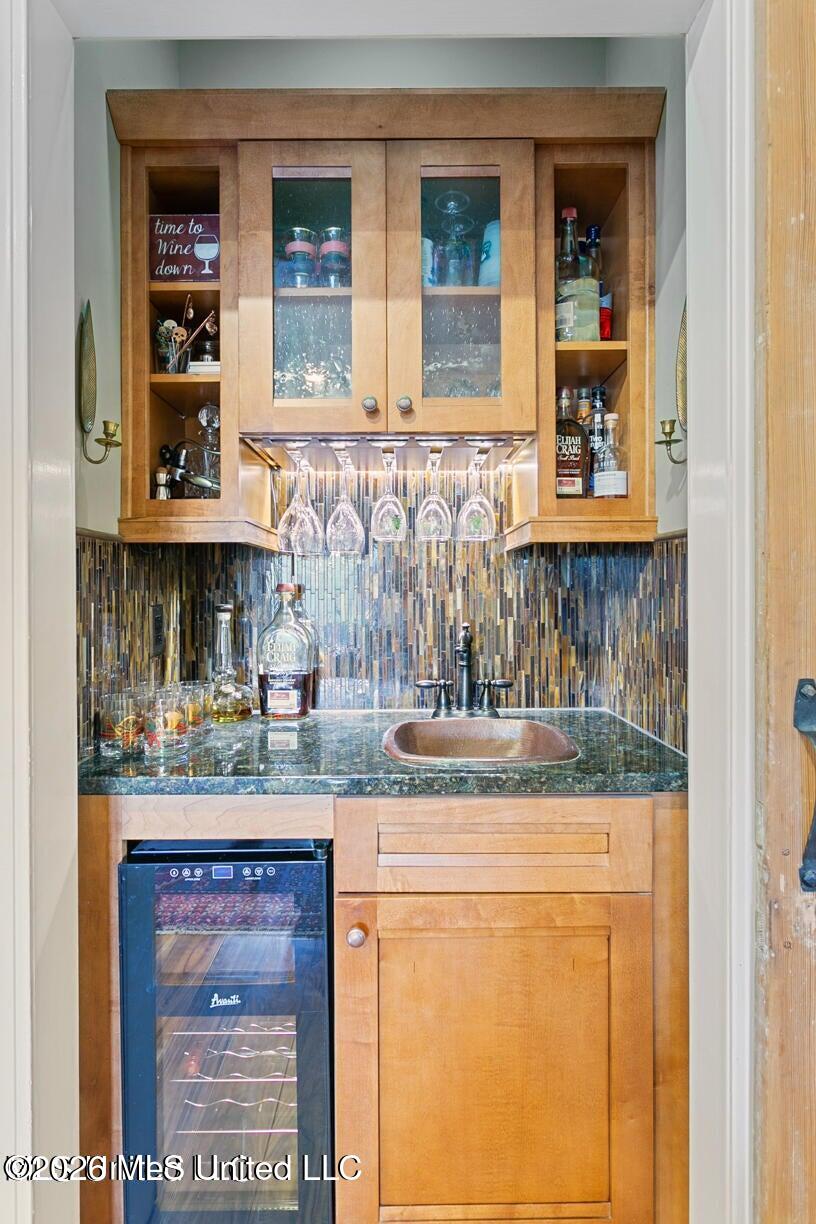 312 Hillchase Drive