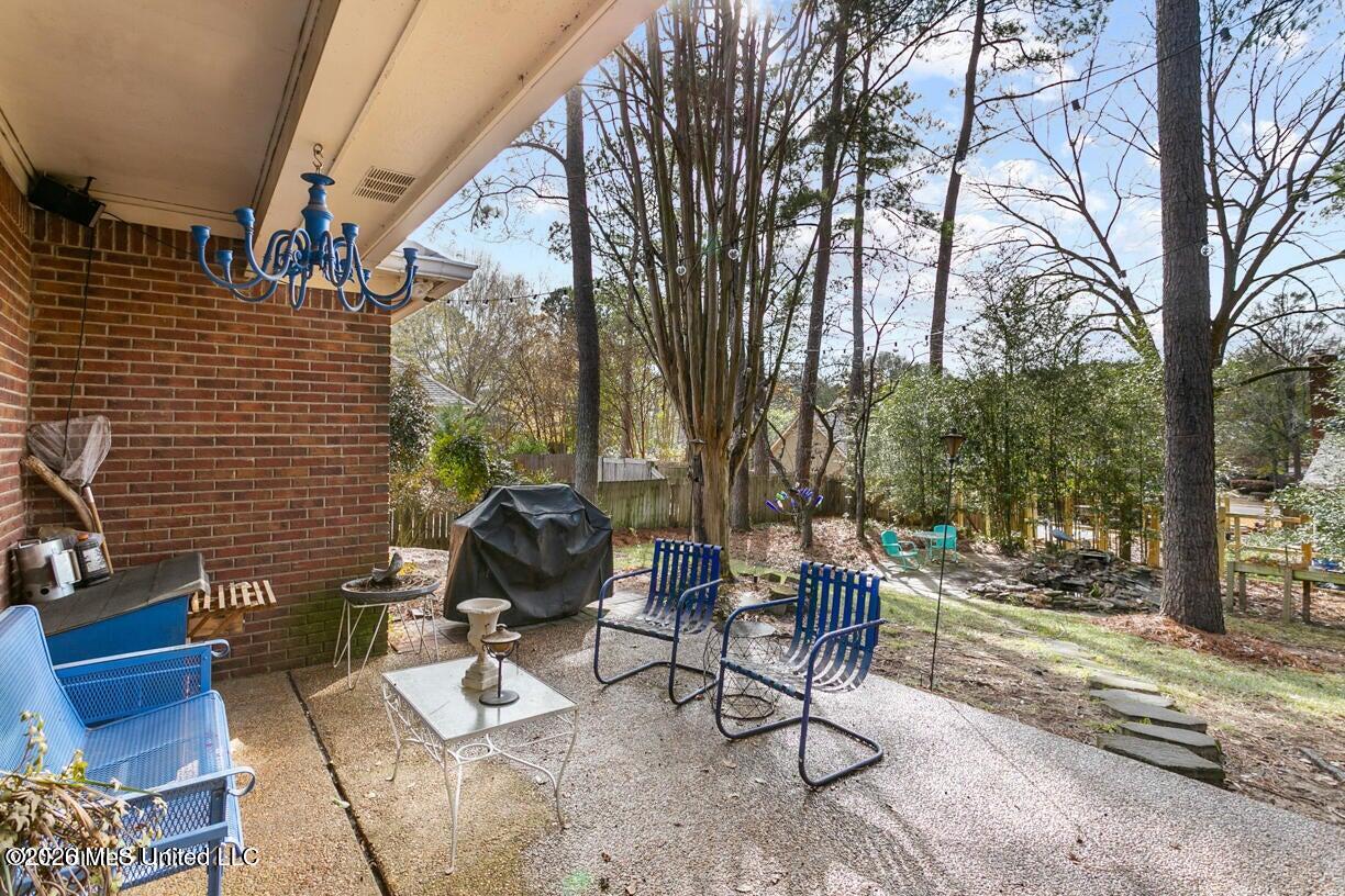 312 Hillchase Drive