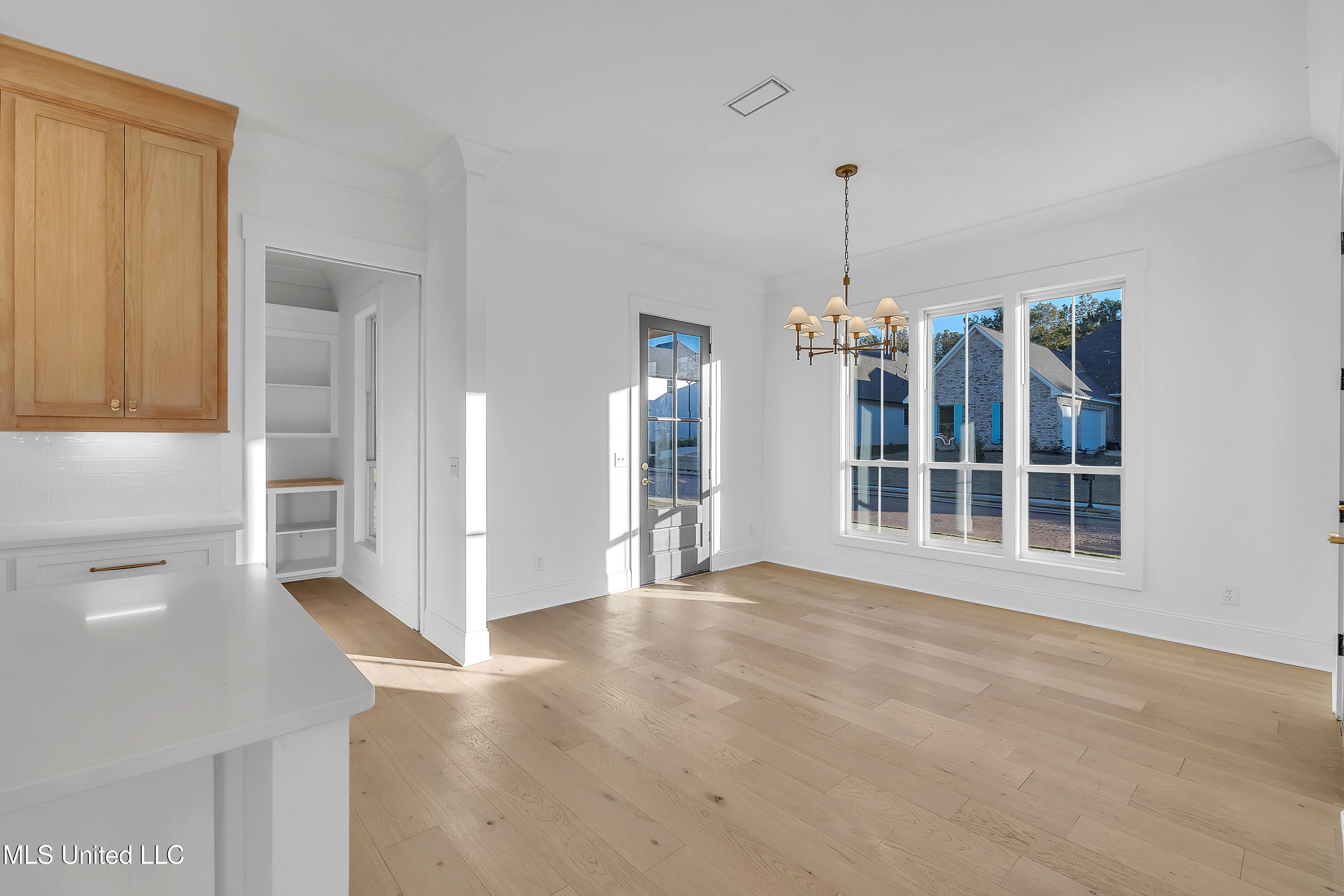 800 Arbor Point