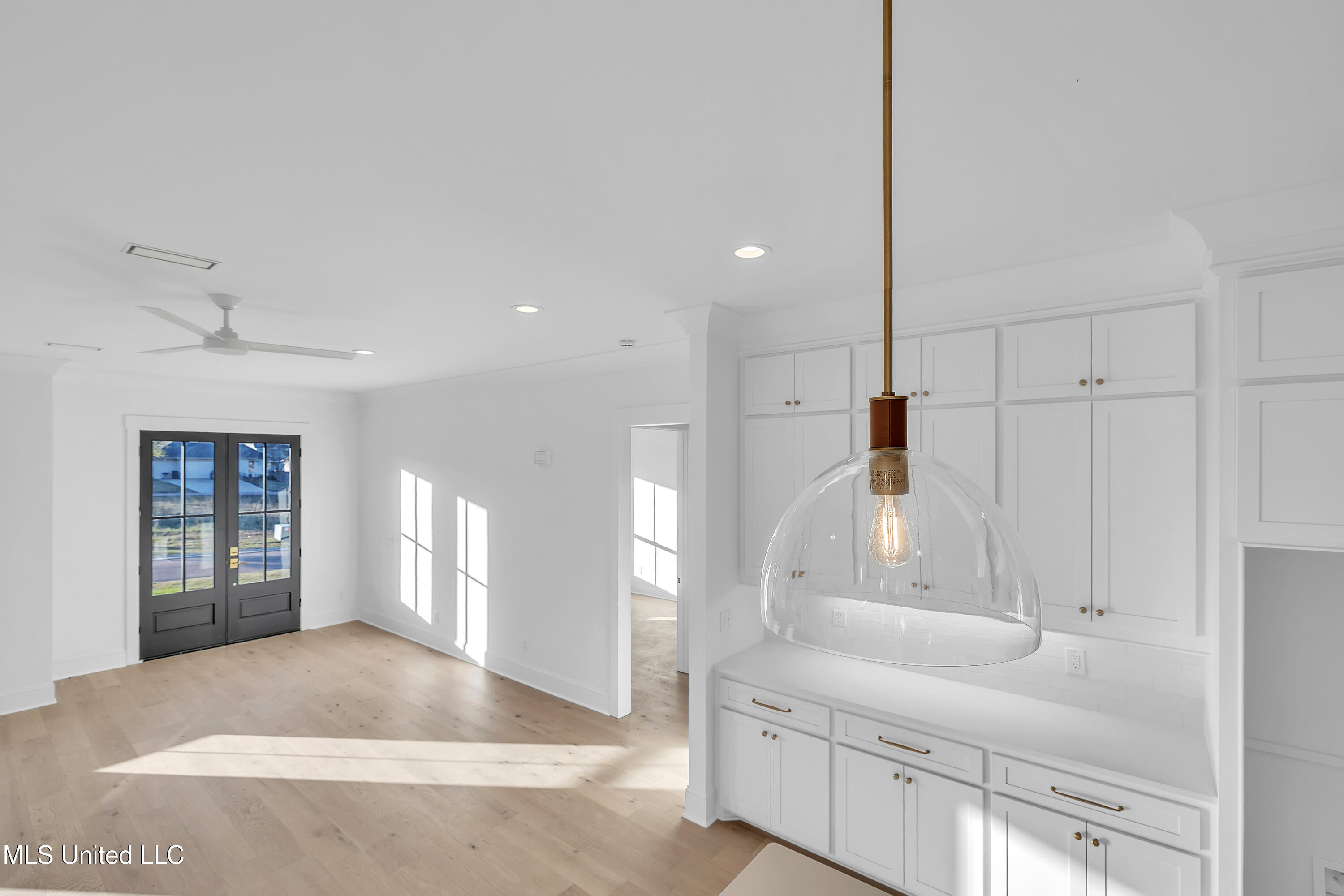 800 Arbor Point