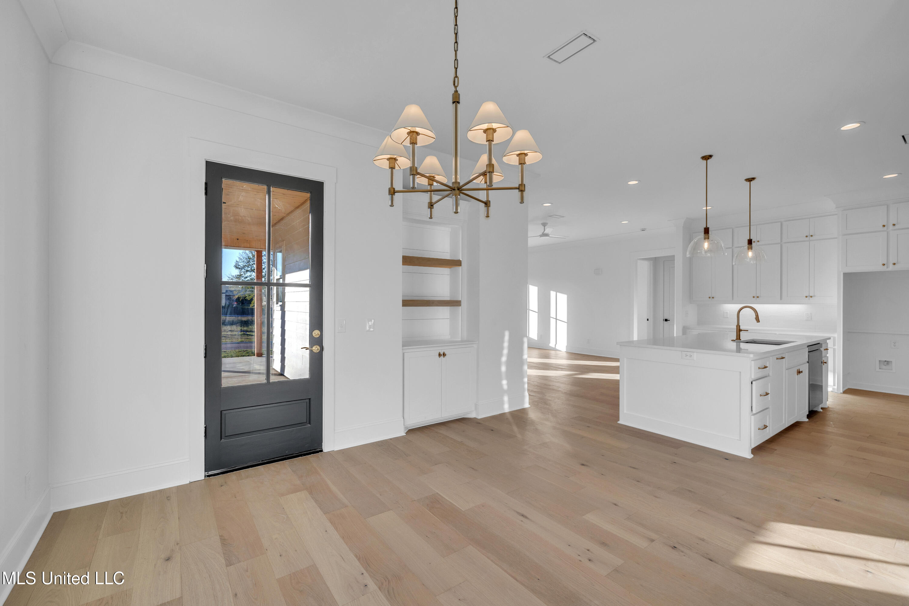 800 Arbor Point
