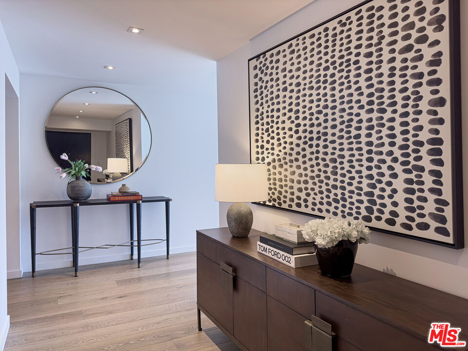 9000 W 3rd St Unit: 309