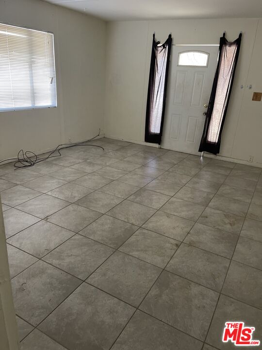 13853 Carson St