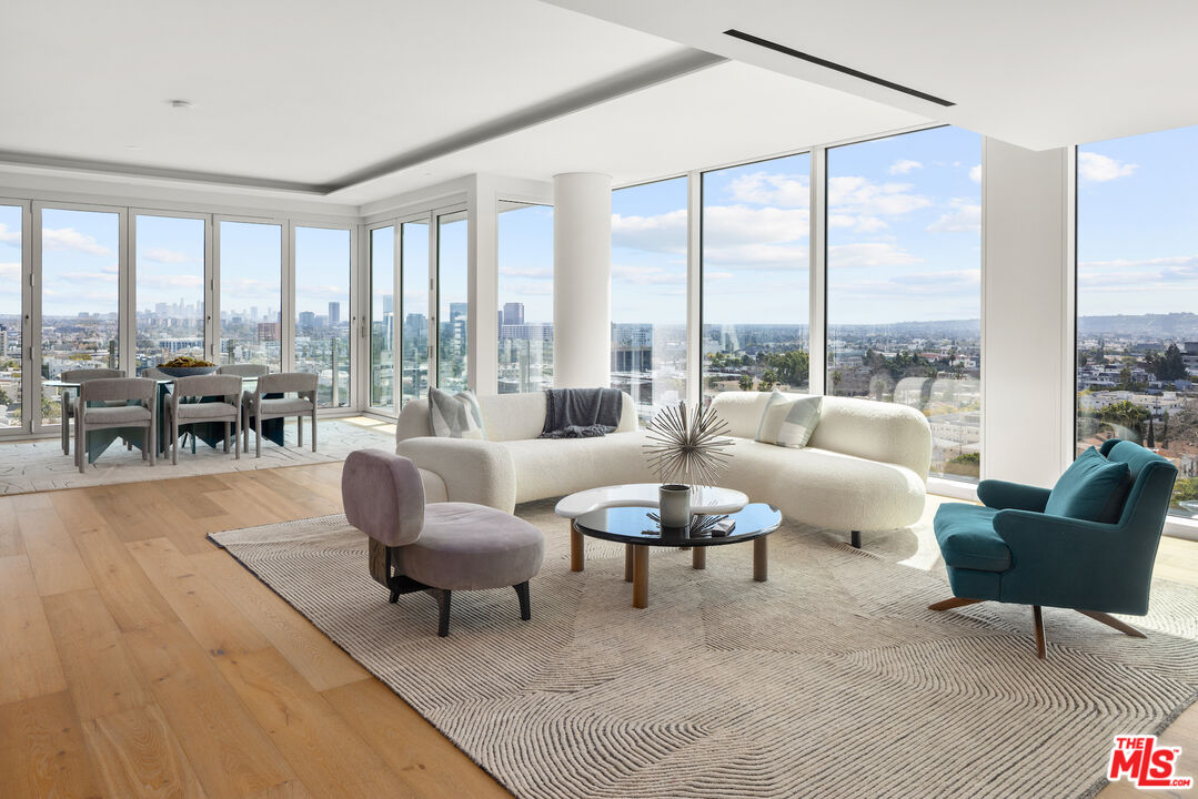 9000 W 3rd St Unit: 1102