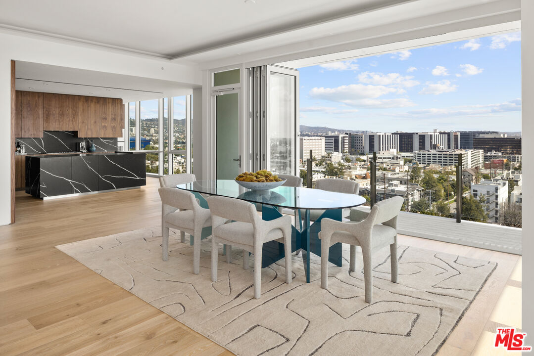 9000 W 3rd St Unit: 1102