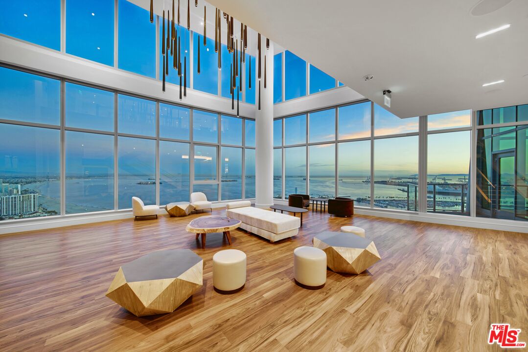 777 E Ocean Blvd Unit: PH 3302
