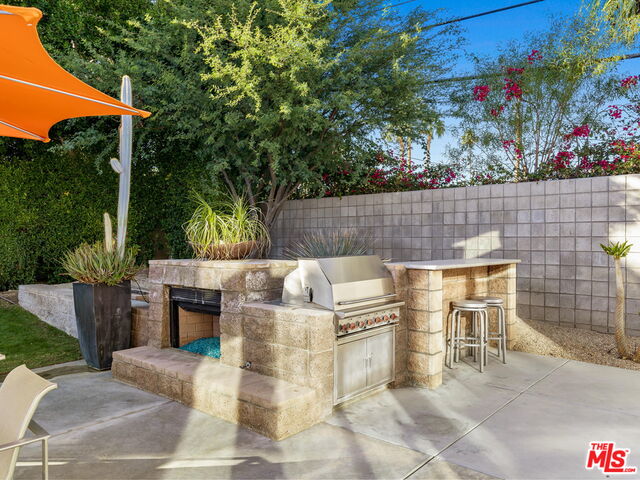 1765 Royal Palm Ct