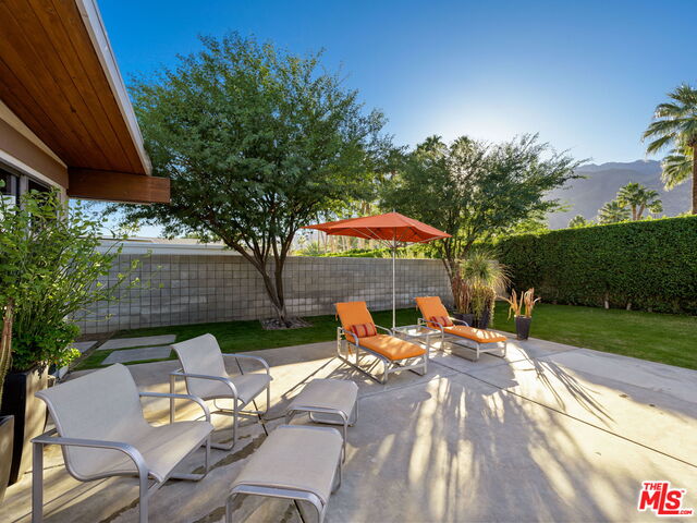 1765 Royal Palm Ct