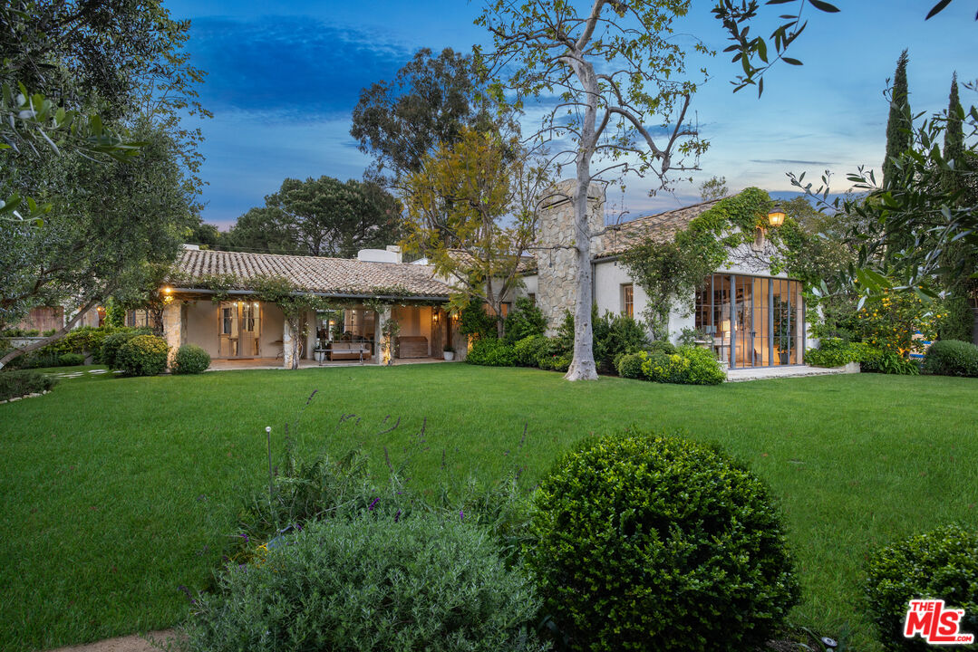13233 Riviera Ranch Rd