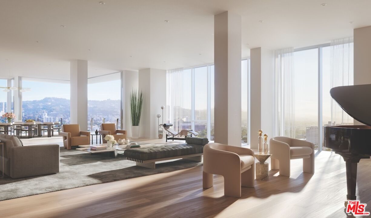 9000 W 3rd St Unit: Penthouse
