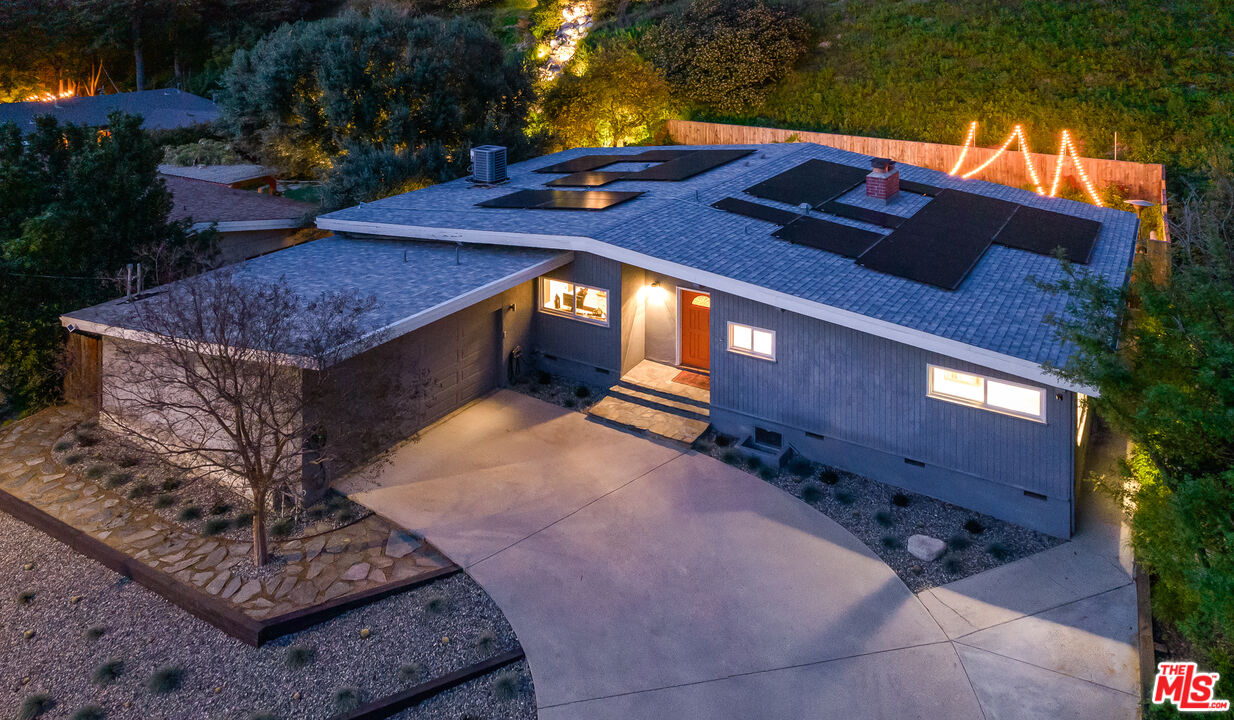 3650 Ventura Canyon Ave