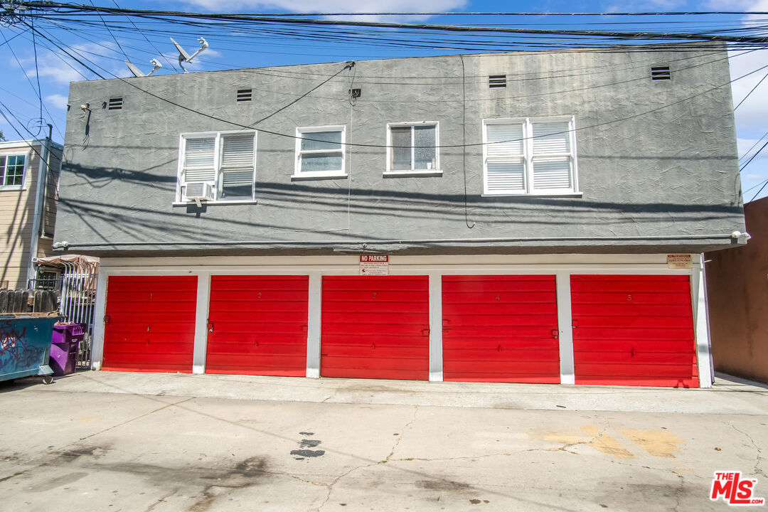 2073 Locust Ave Unit: A