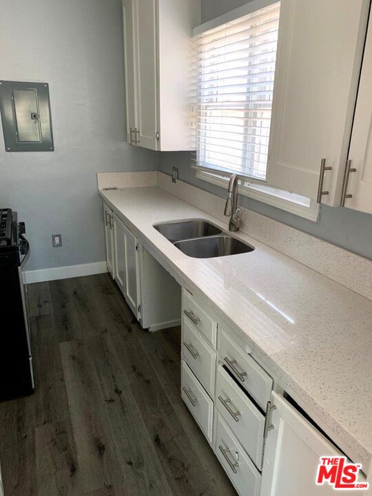2073 Locust Ave Unit: A