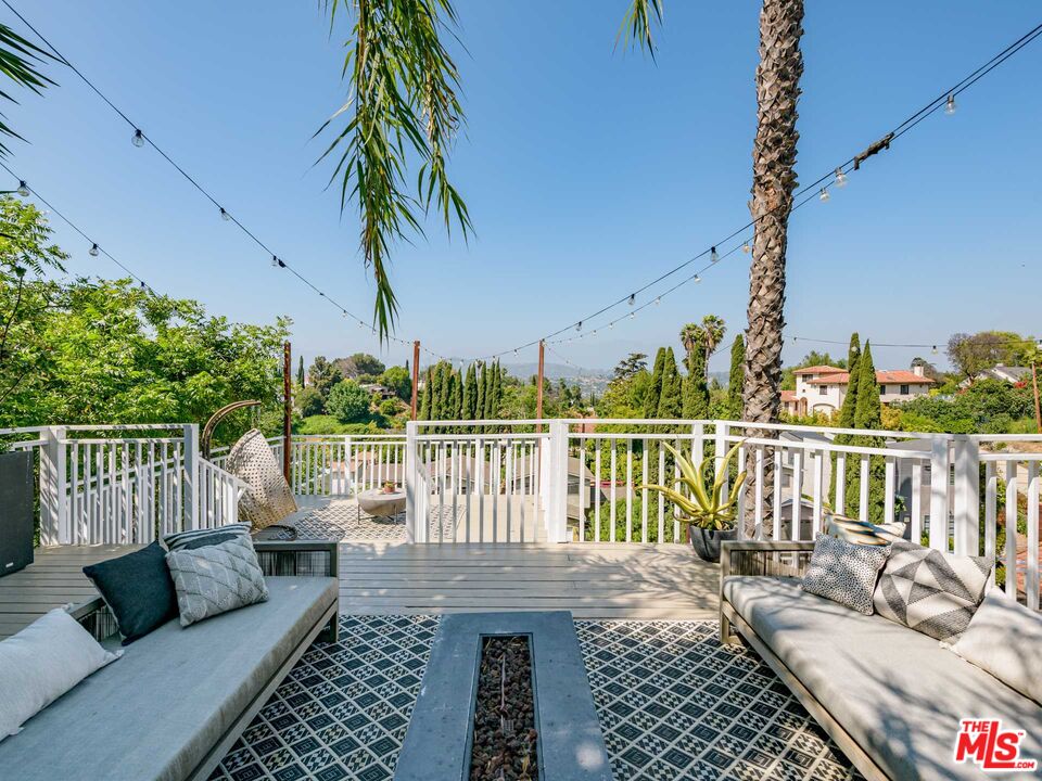 829 Cynthia Ave