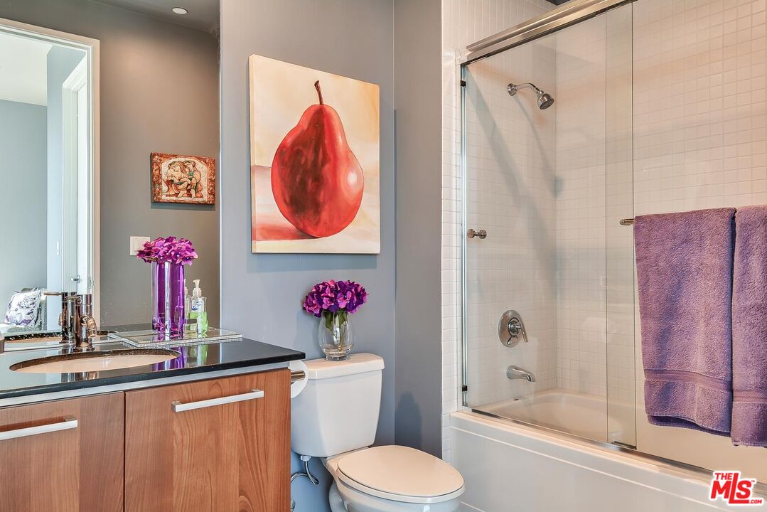 801 S Grand Ave Unit: 1911