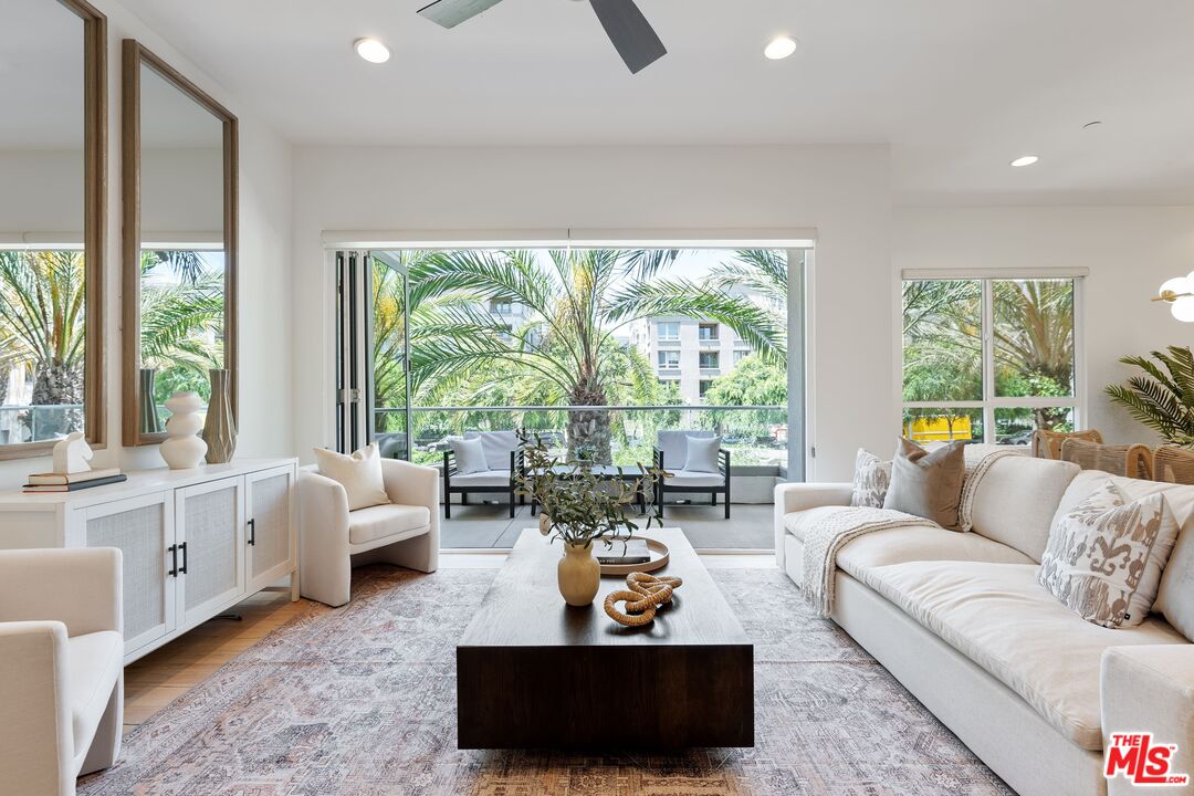 12473 Osprey Ln Unit: 1