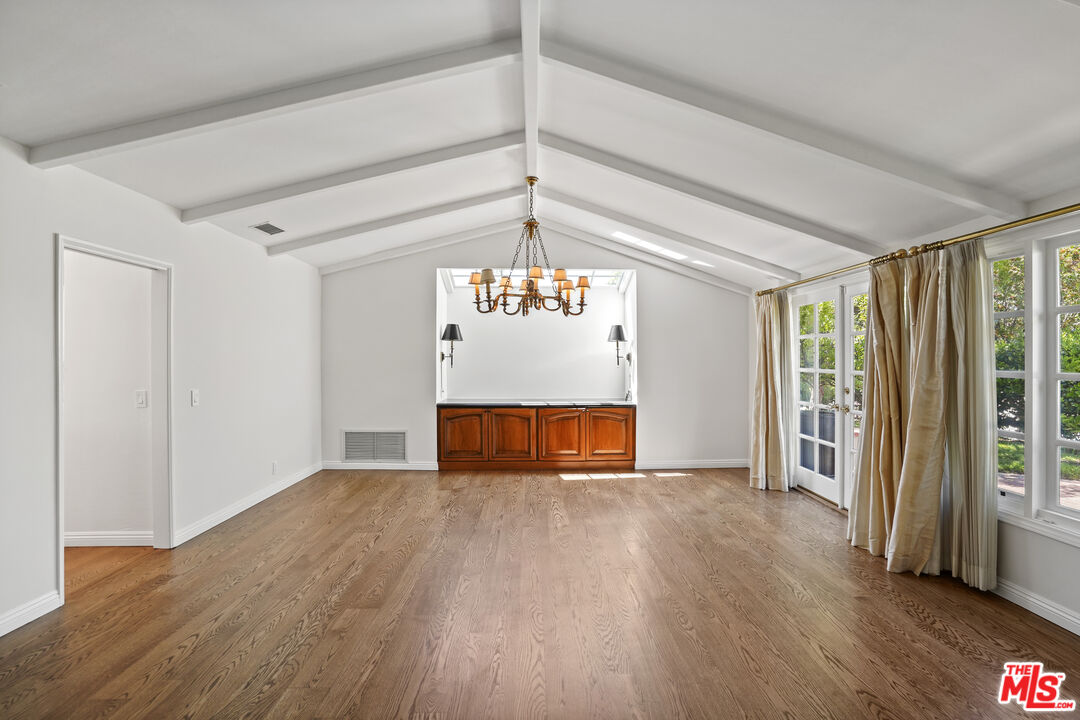 3800 Encino Hills Pl