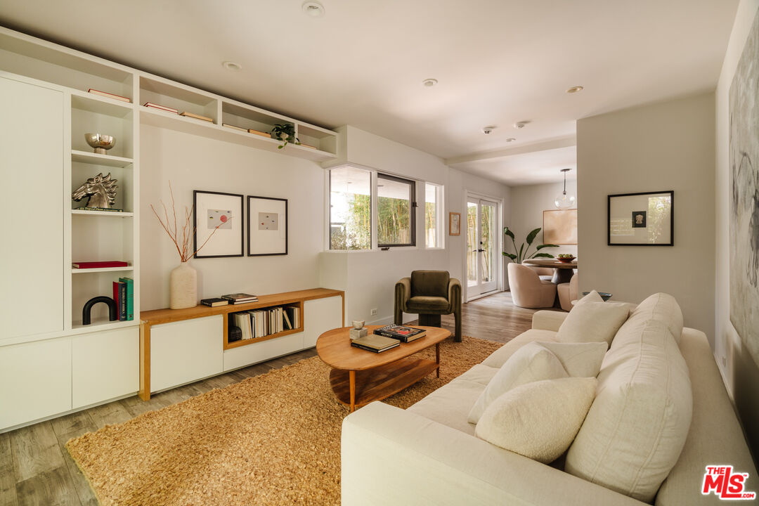 706 S Westgate Ave