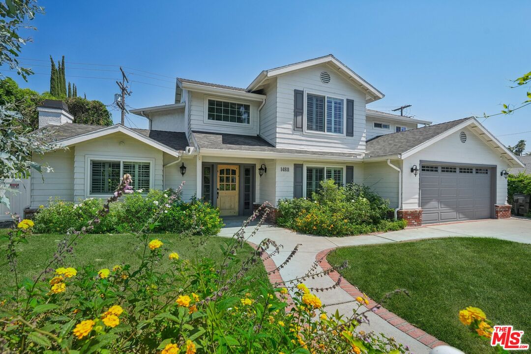 14811 Valleyheart Dr