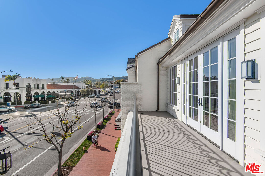 15225 Palisades Village Ln Unit: 203