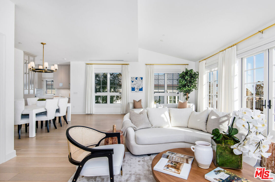 15225 Palisades Village Ln Unit: 203