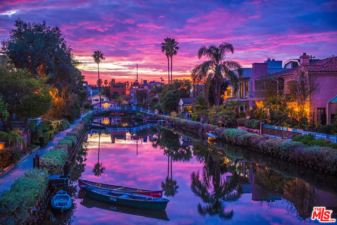 442 Sherman Canal