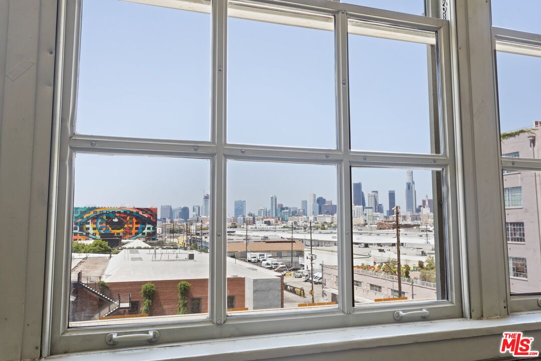 1850 Industrial St Unit: 414