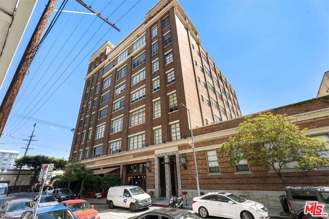 1850 Industrial St Unit: 414