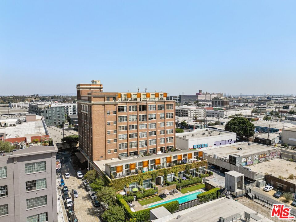 1850 Industrial St Unit: 414