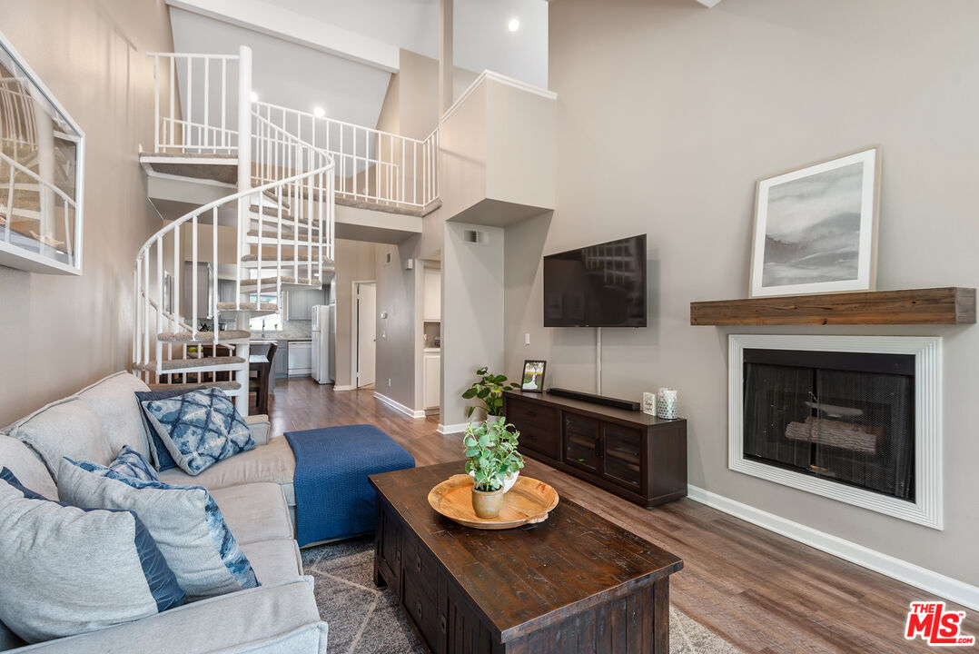 26961 Rainbow Glen Dr Unit: 734