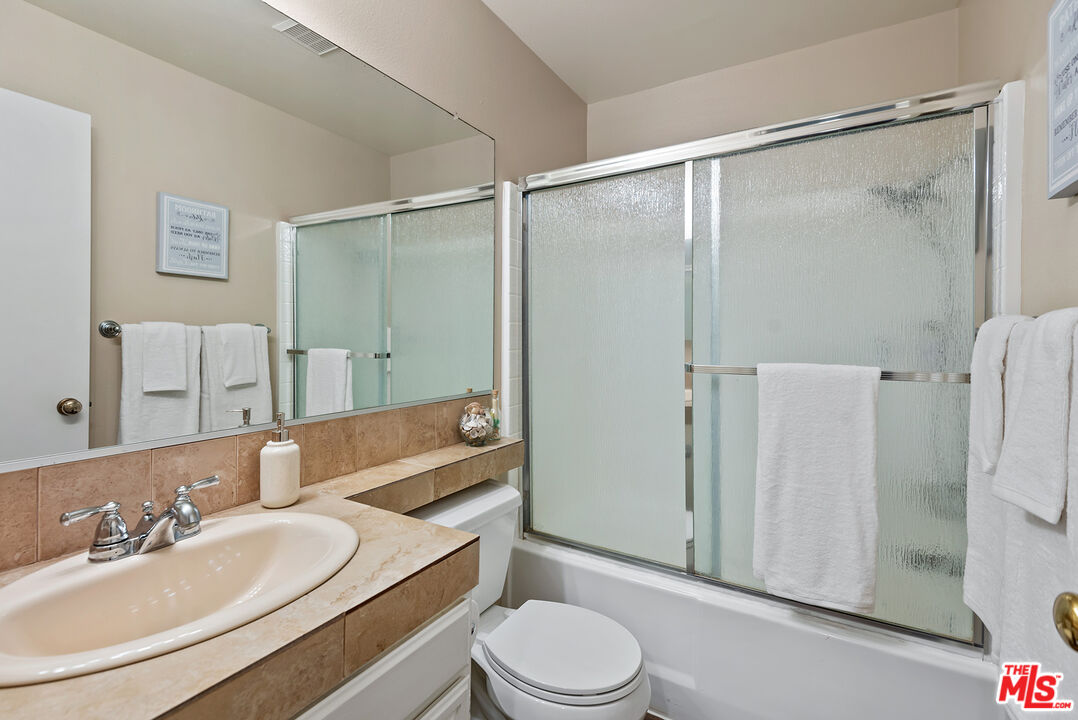 26961 Rainbow Glen Dr Unit: 734
