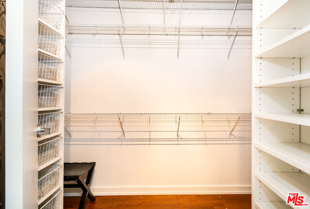 330 W 11th ST Unit: 403