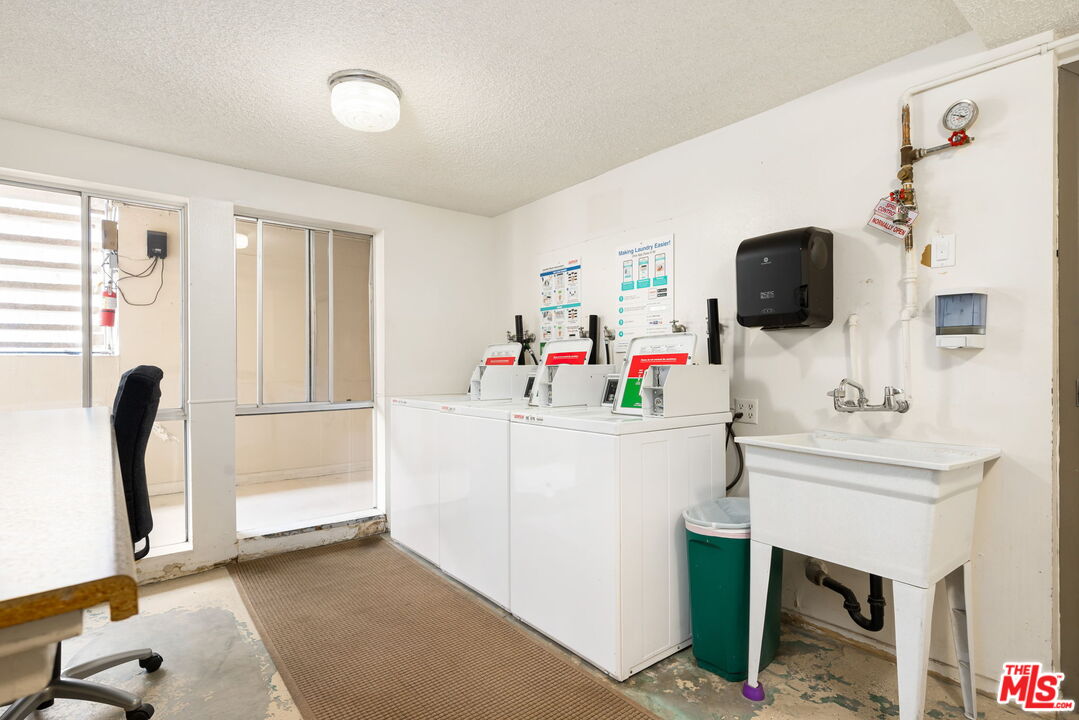 277 E Alejo Rd Unit: 219