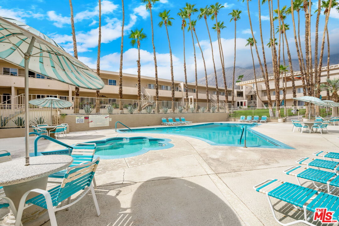 277 E Alejo Rd Unit: 219