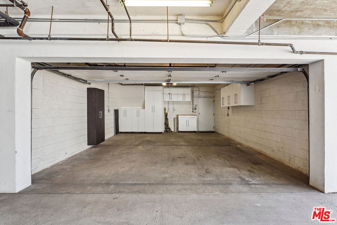 4151 Redwood Ave Unit: 414