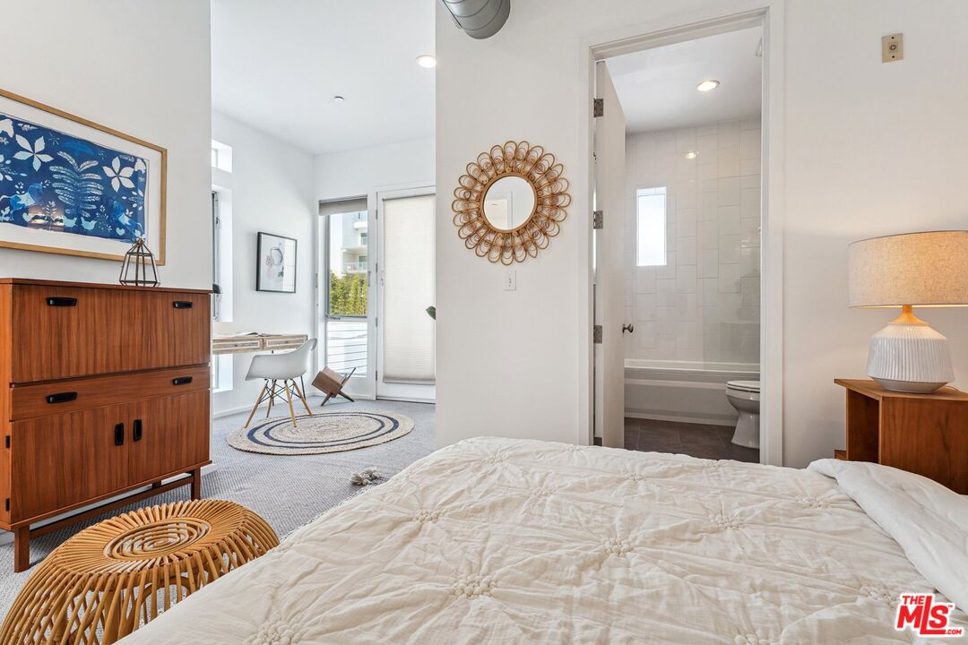 4151 Redwood Ave Unit: 414