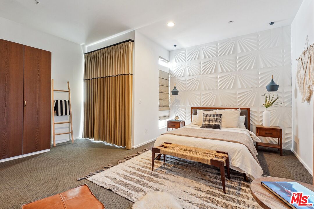 4151 Redwood Ave Unit: 414