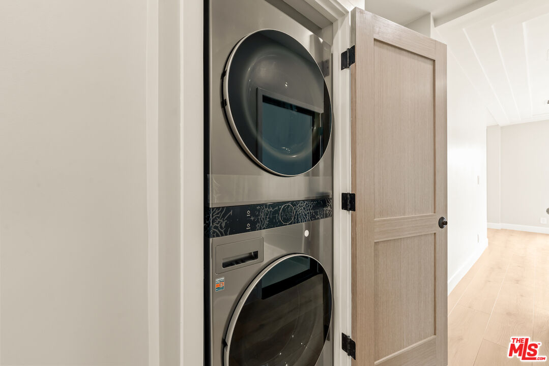 1117 S Wooster St Unit: 1117