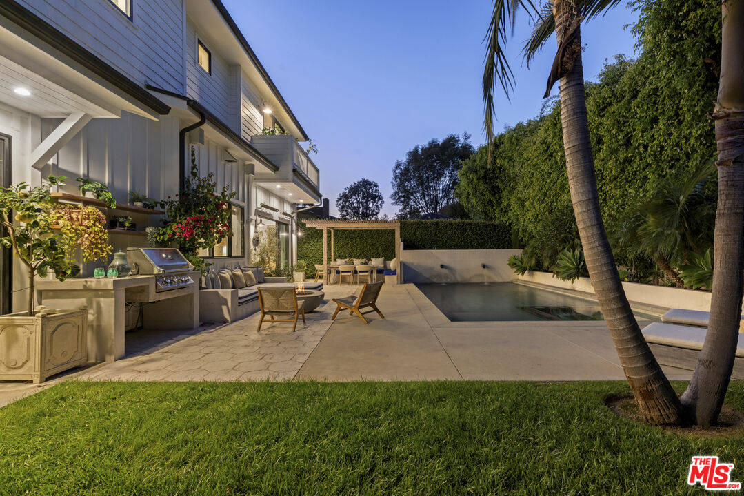 3450 Cabrillo Blvd