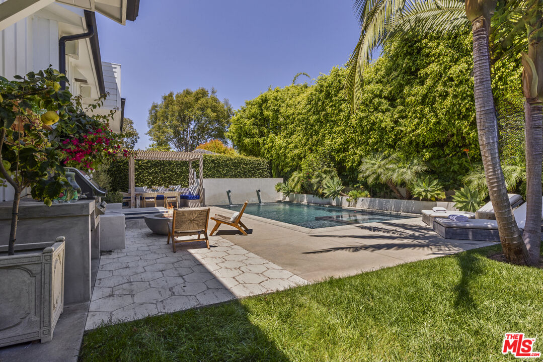 3450 Cabrillo Blvd