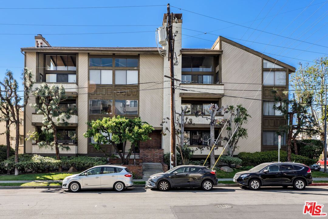 1505 Purdue Ave Unit: 304
