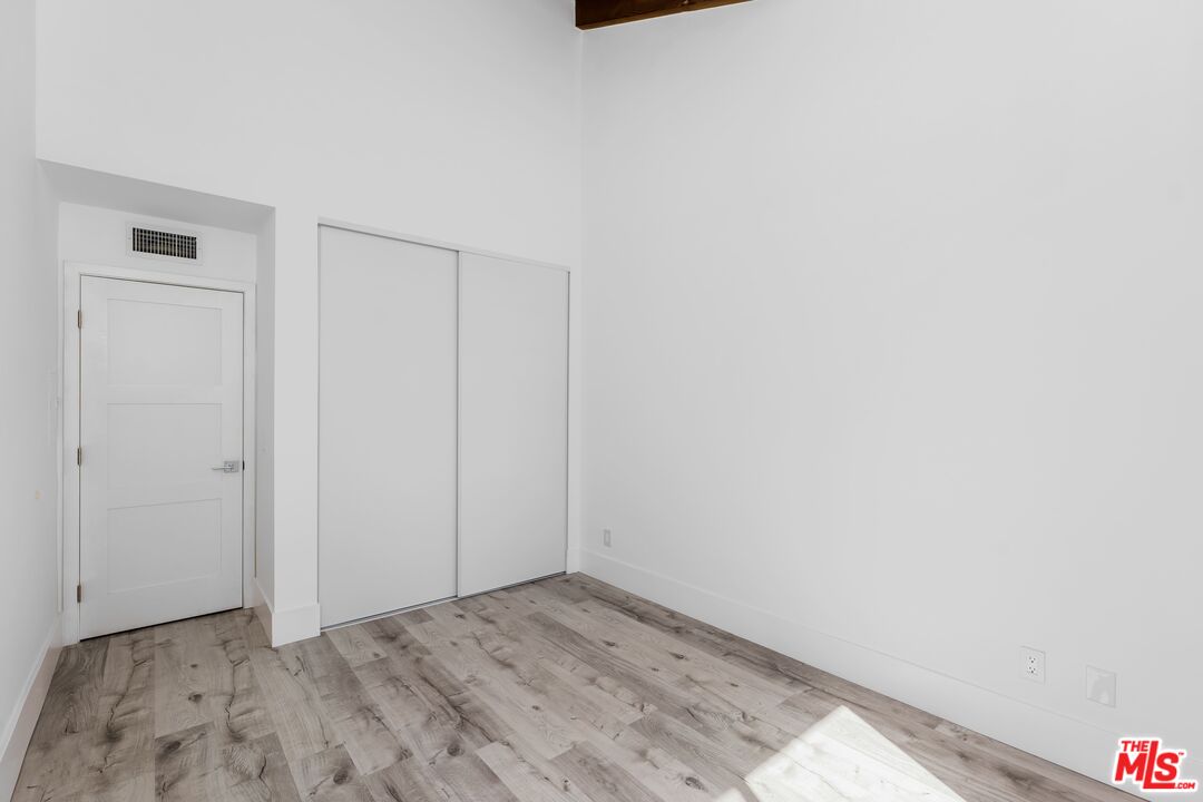 1505 Purdue Ave Unit: 304