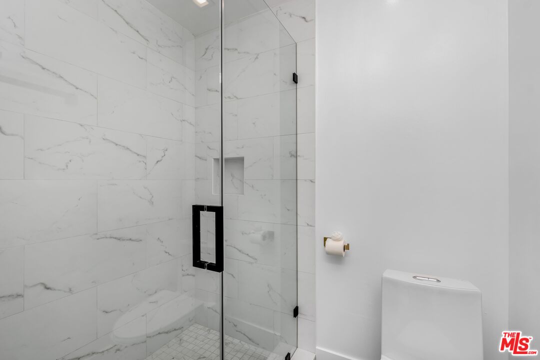 1505 Purdue Ave Unit: 304