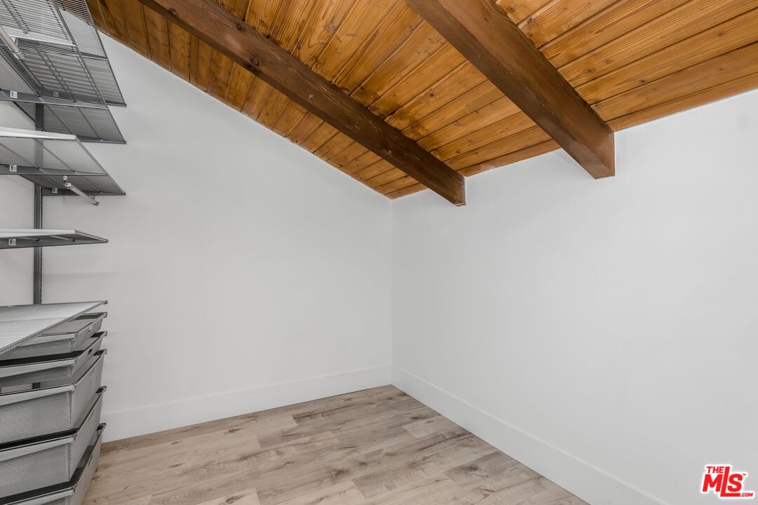 1505 Purdue Ave Unit: 304