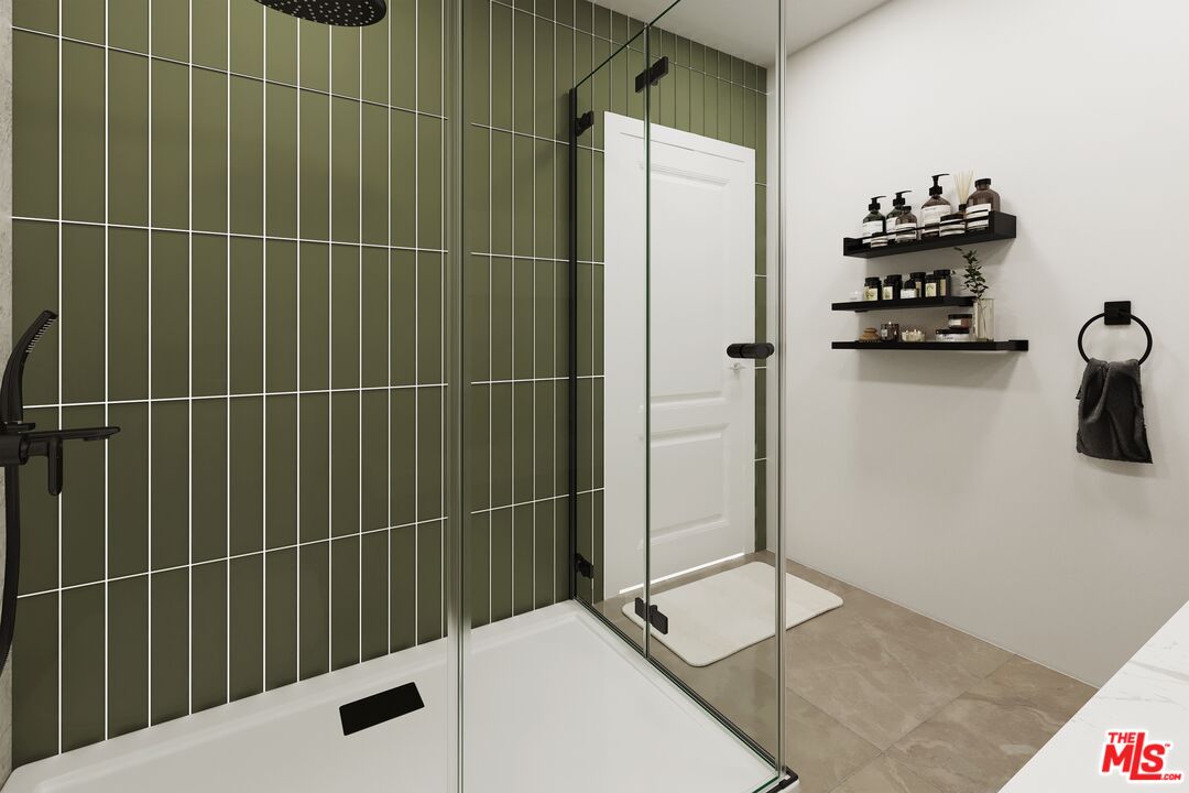 8787 Shoreham Dr Unit: PHB
